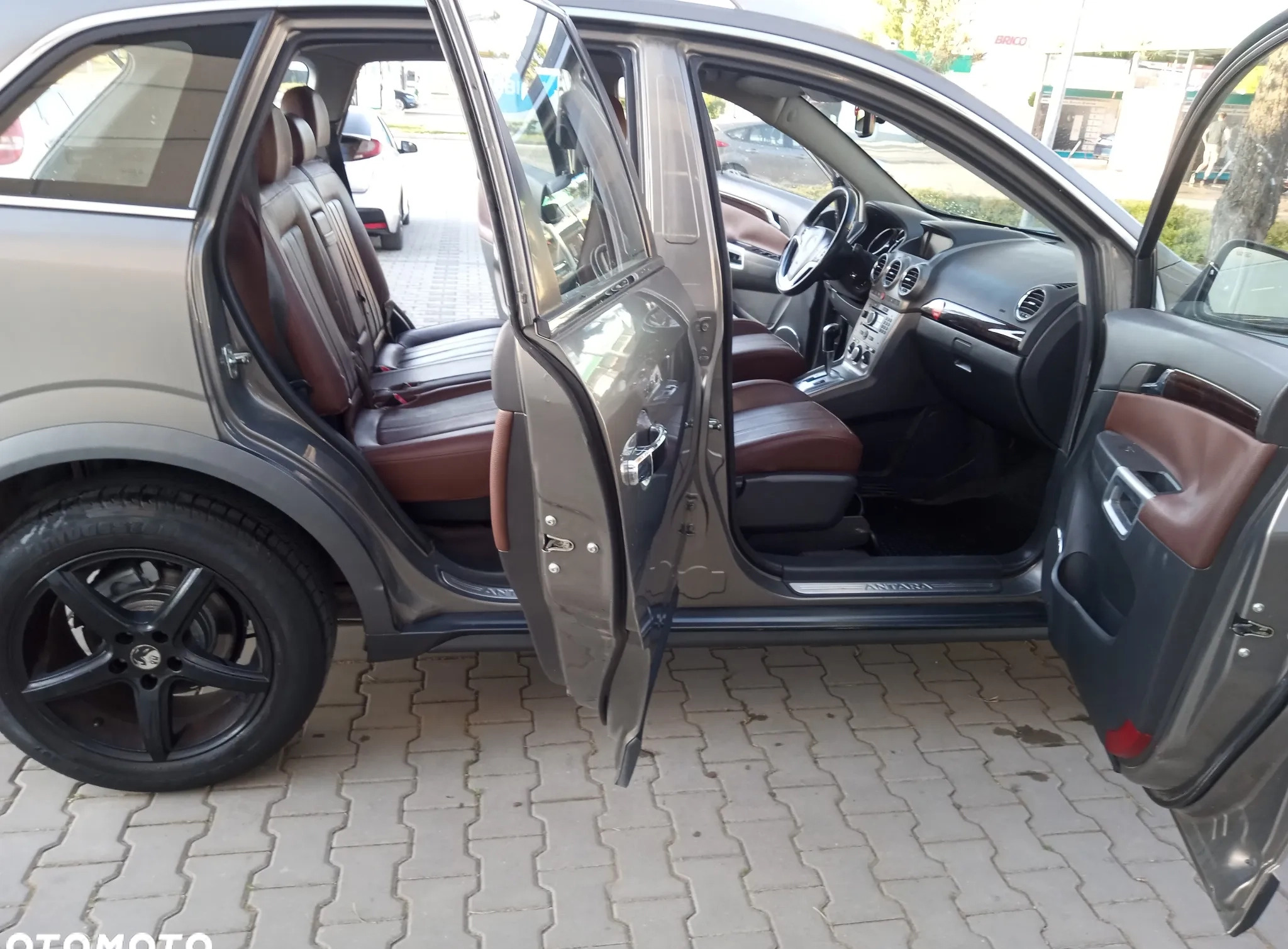 Opel Antara cena 14900 przebieg: 290000, rok produkcji 2007 z Kielce małe 277